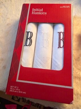 Initial Hankies Set of 3 - White Handkerchiefs with Embroidered 'B'